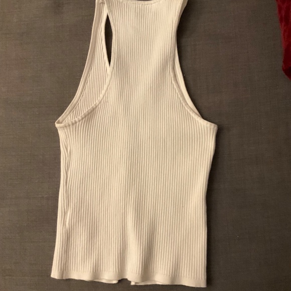 Aritzia Wilfred  cropped knit vest - size S - Picture 2 of 3